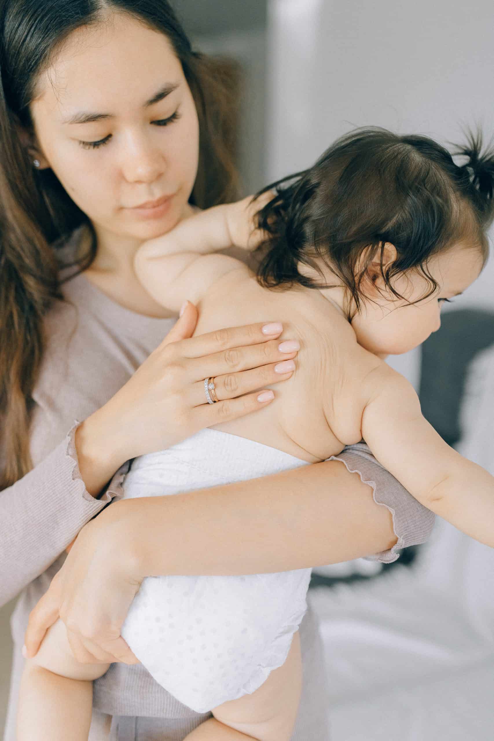 外籍幫傭｜4年生2個可請外傭立委批衝擊女性就業市場 李俊俋：外傭政策研議中 會跨部會討論示意圖