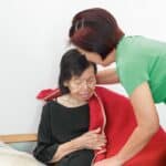 外勞關懷老人，提升跨國勞動照護服務，21世紀全球外勞集團專業照顧方案.