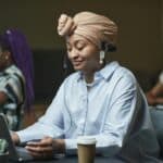 專業女性外勞在線客服，提供跨國就業與人力資源管理服務.