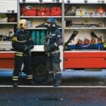 救援消防隊員交流準備情境 21世紀全球外勞集團強化救援與交流技能 高效安全的消防器材與裝備展示.