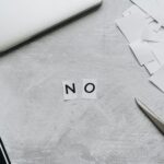 外勞拒絕概念, 反對外國勞工, 21世紀全球外勞集團, 香港外勞, 台灣外勞, 創意辦公桌照片.