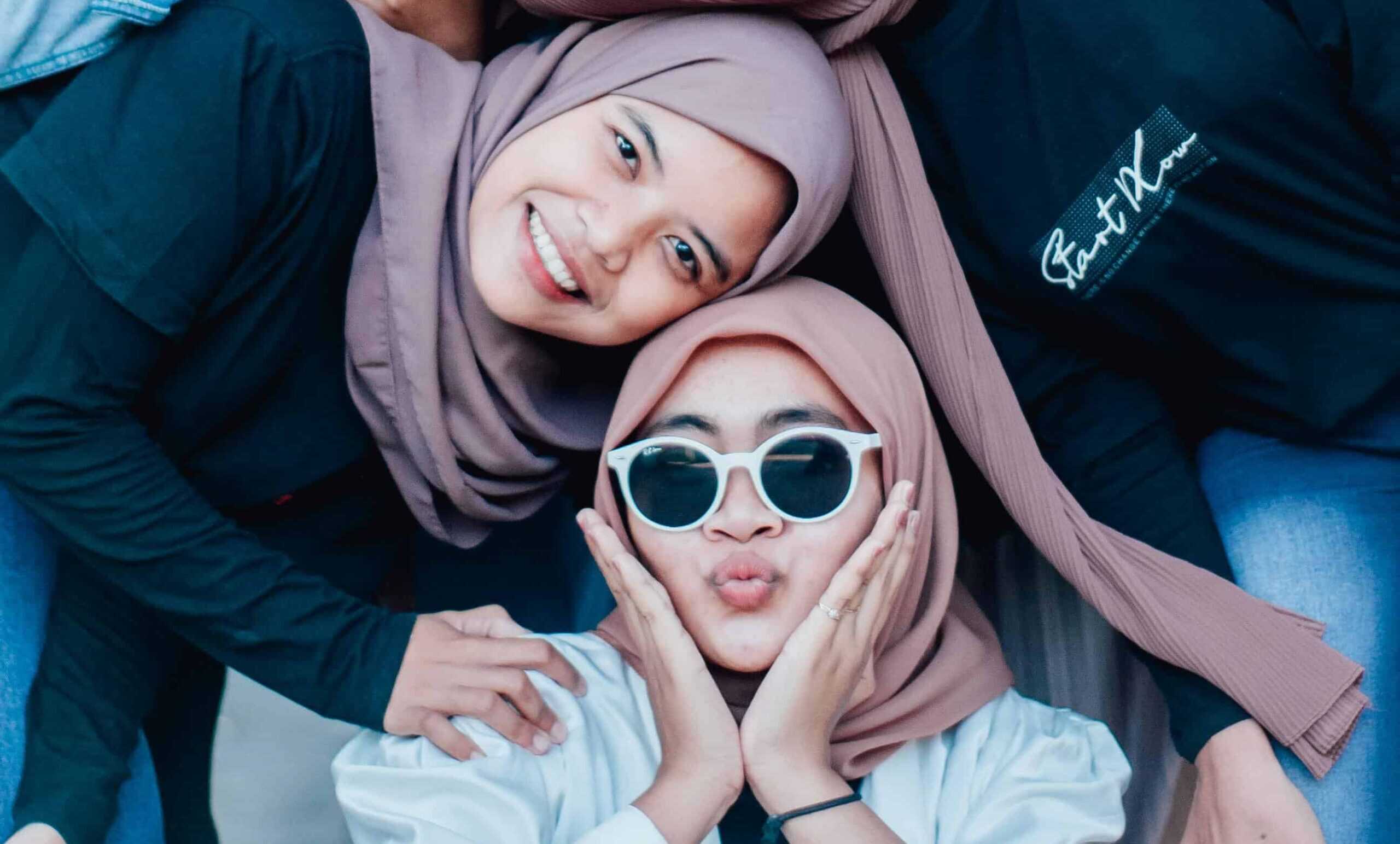 多元文化外勞團隊，展現21世紀全球外勞集團的多樣性與活力，專業提供國際勞工管理與支援服務。.